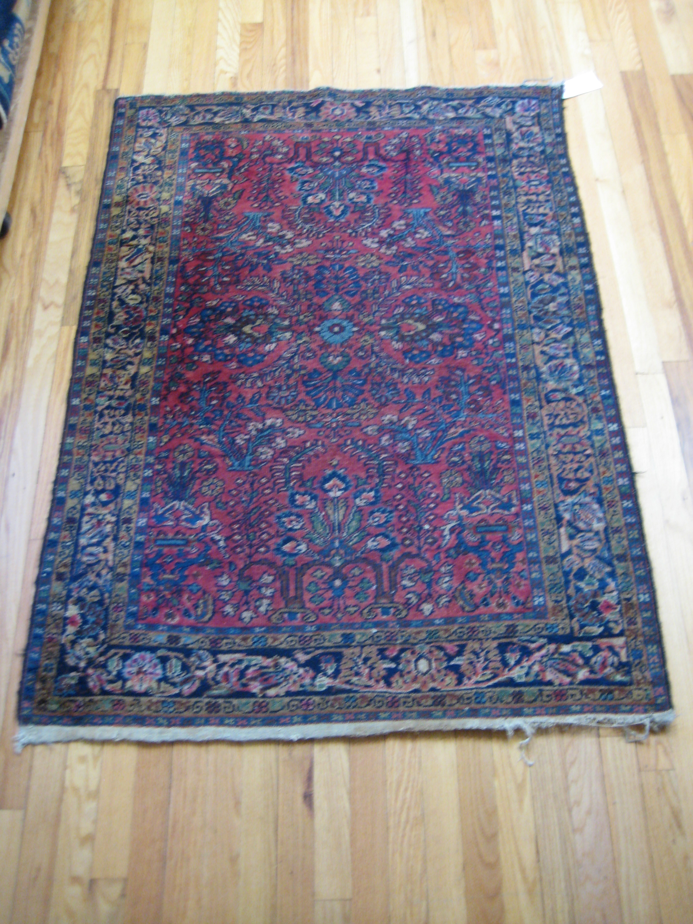 Persian Lillihan Red/Navy 3'8" x 5'6" Caravan Connection